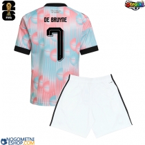 Otroški Nogometni dresi Belgija Kevin De Bruyne #7 Gostujoči SP 2026 Kratek Rokav (+ Kratke hlače)